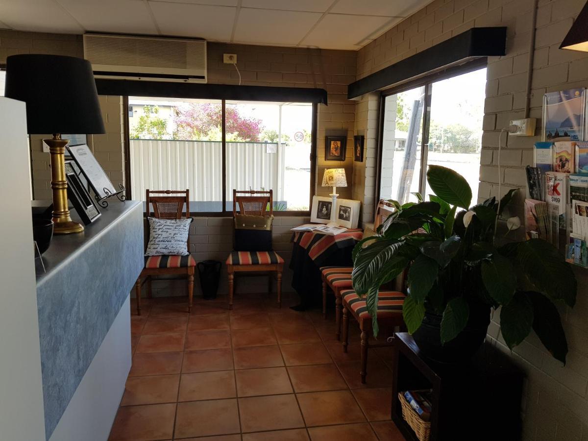 Peppercorn Motel Clermont ภายนอก รูปภาพ